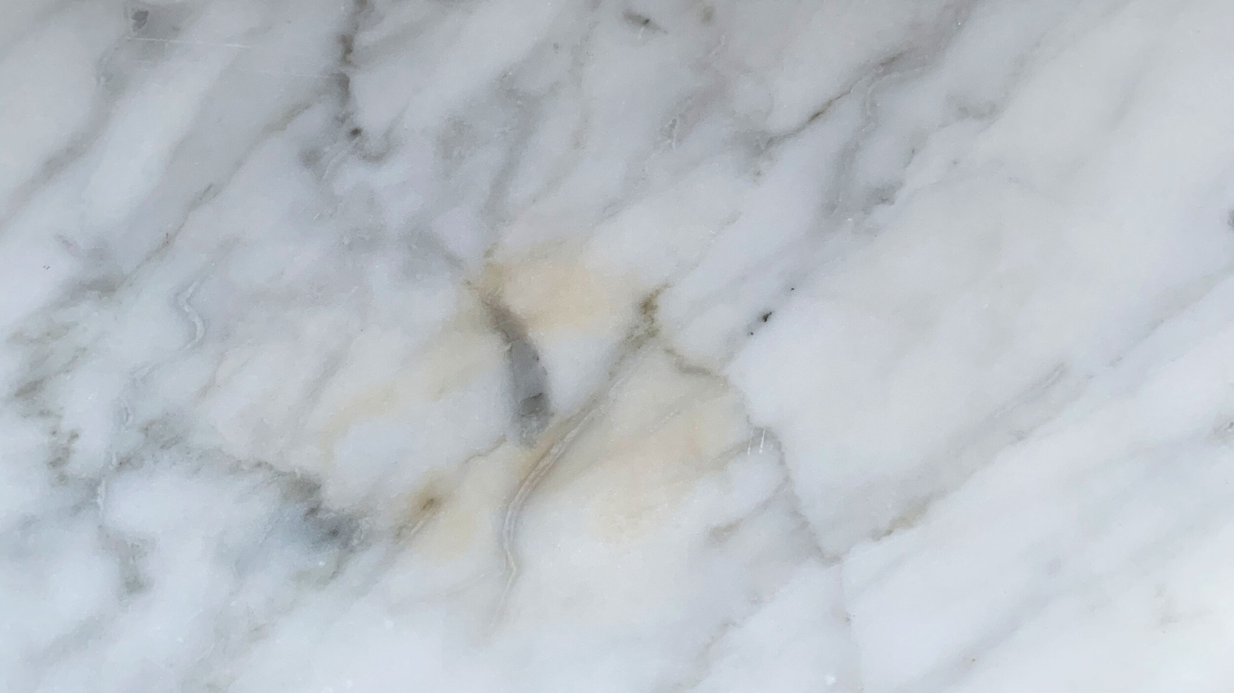 Trường hợp đá marble bị ố thấm sâu vào đá